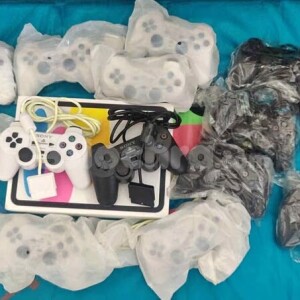 Manette 🕹️ PlayStation 2 neuf white 🤍 et black 🖤 .مانيطات جداد بالجملة أو تقسيط